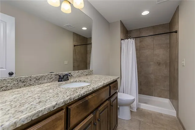 $599,950 | 3939 North 123rd Street, Kansas City, KS 66109