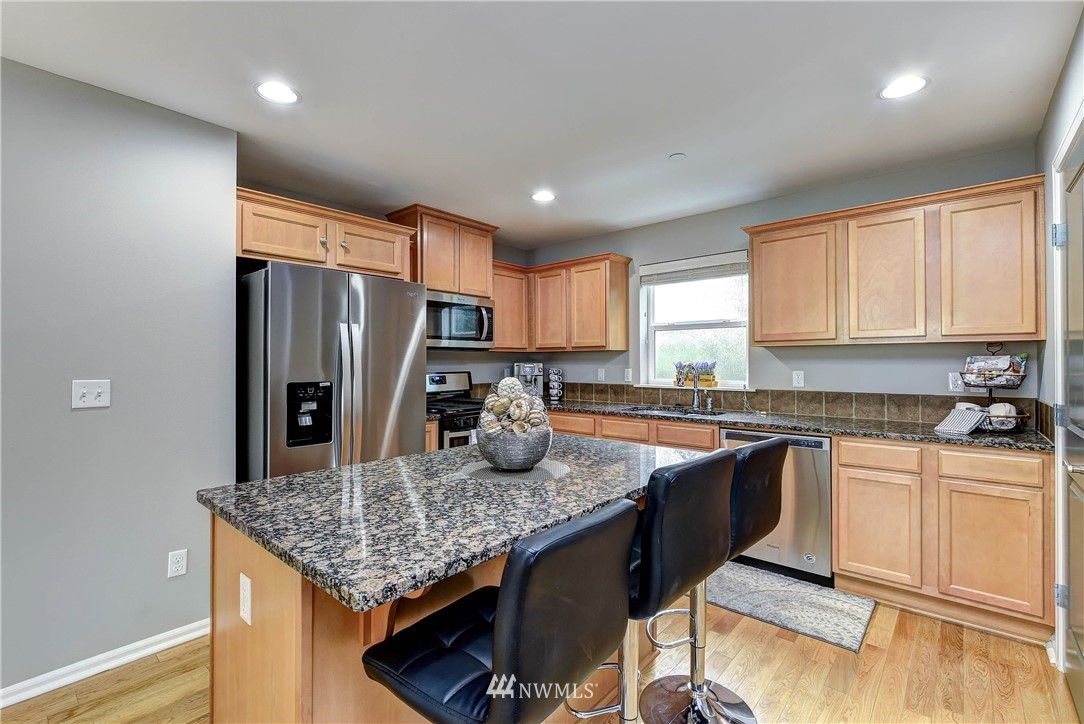18328 40th Avenue Southeast Bothell, WA 98012 - Photo 13 of 25
