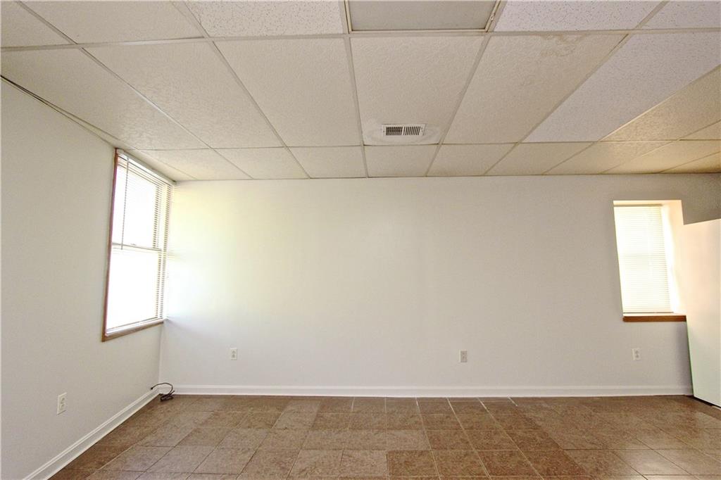 6486 Library Road South Park, PA 15129 - Photo 16 of 19 Gallery Image 16