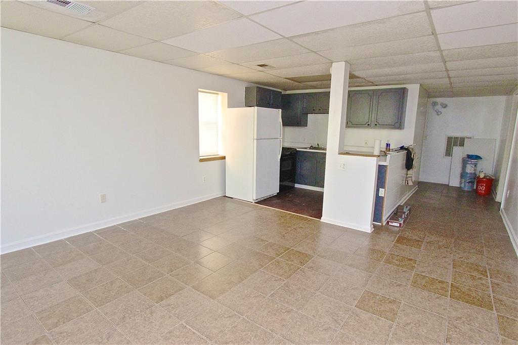 6486 Library Road South Park, PA 15129 - Photo 9 of 19 Gallery Image 9