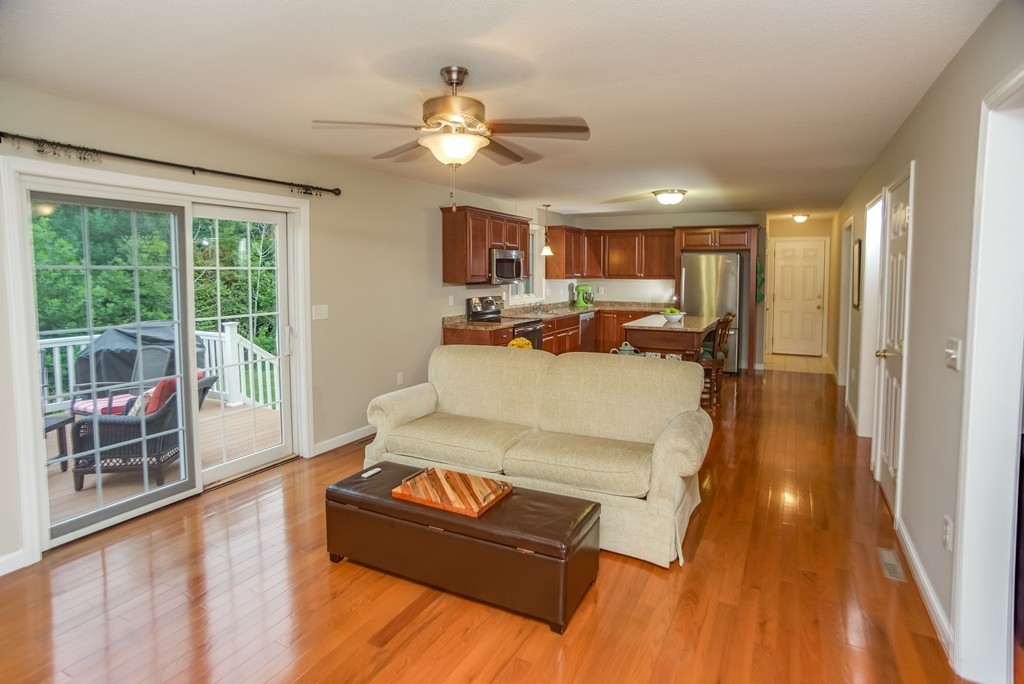 224 Pinewood Road Ludlow, MA 01056 - Photo 9 of 29 Gallery Image 9