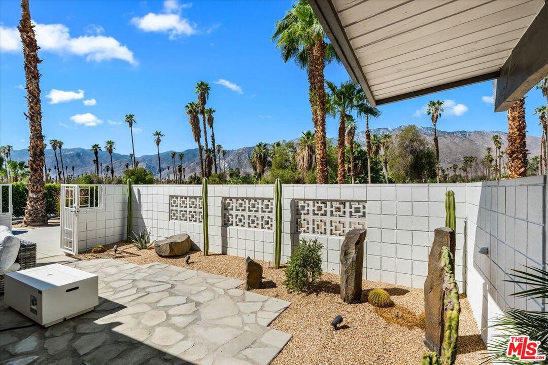 610 South Compadre Road Palm Springs, CA 92264 - Photo 28 of 31