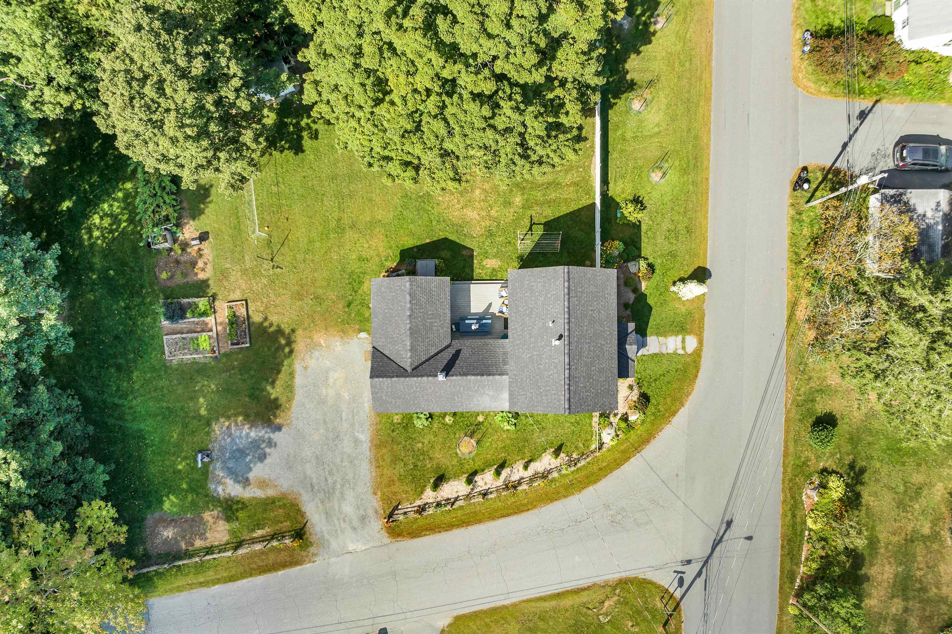 8 Hayward Road Plainfield, NH 03781 - Photo 4 of 59