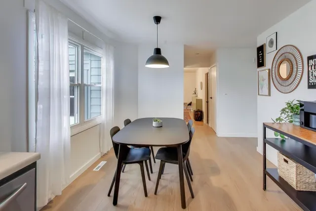 $415,000 | 21061 West Marion Avenue, Mundelein, IL 60060