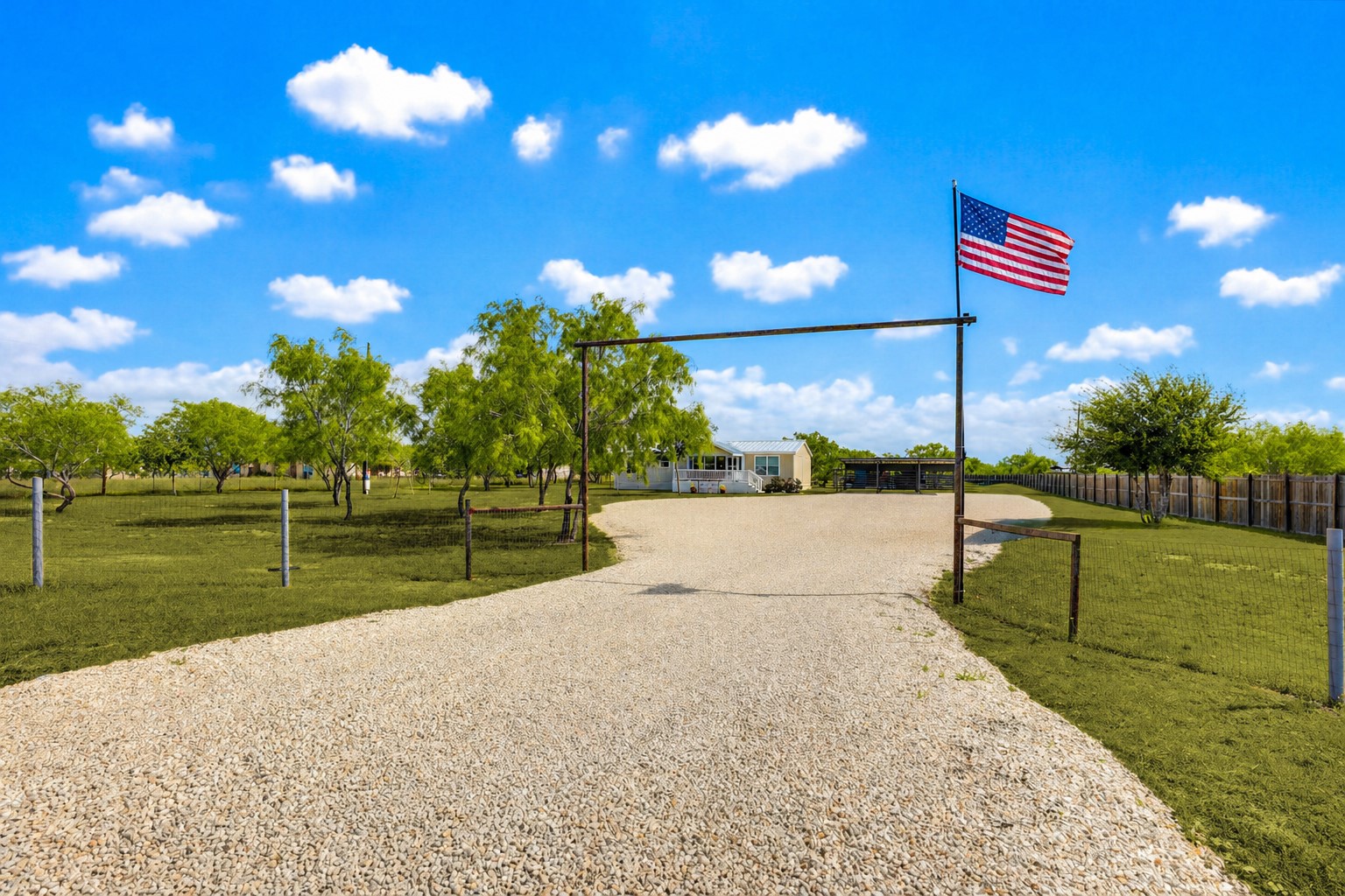 269 Callihan Road Lockhart, TX 78644 - Photo 3 of 34
