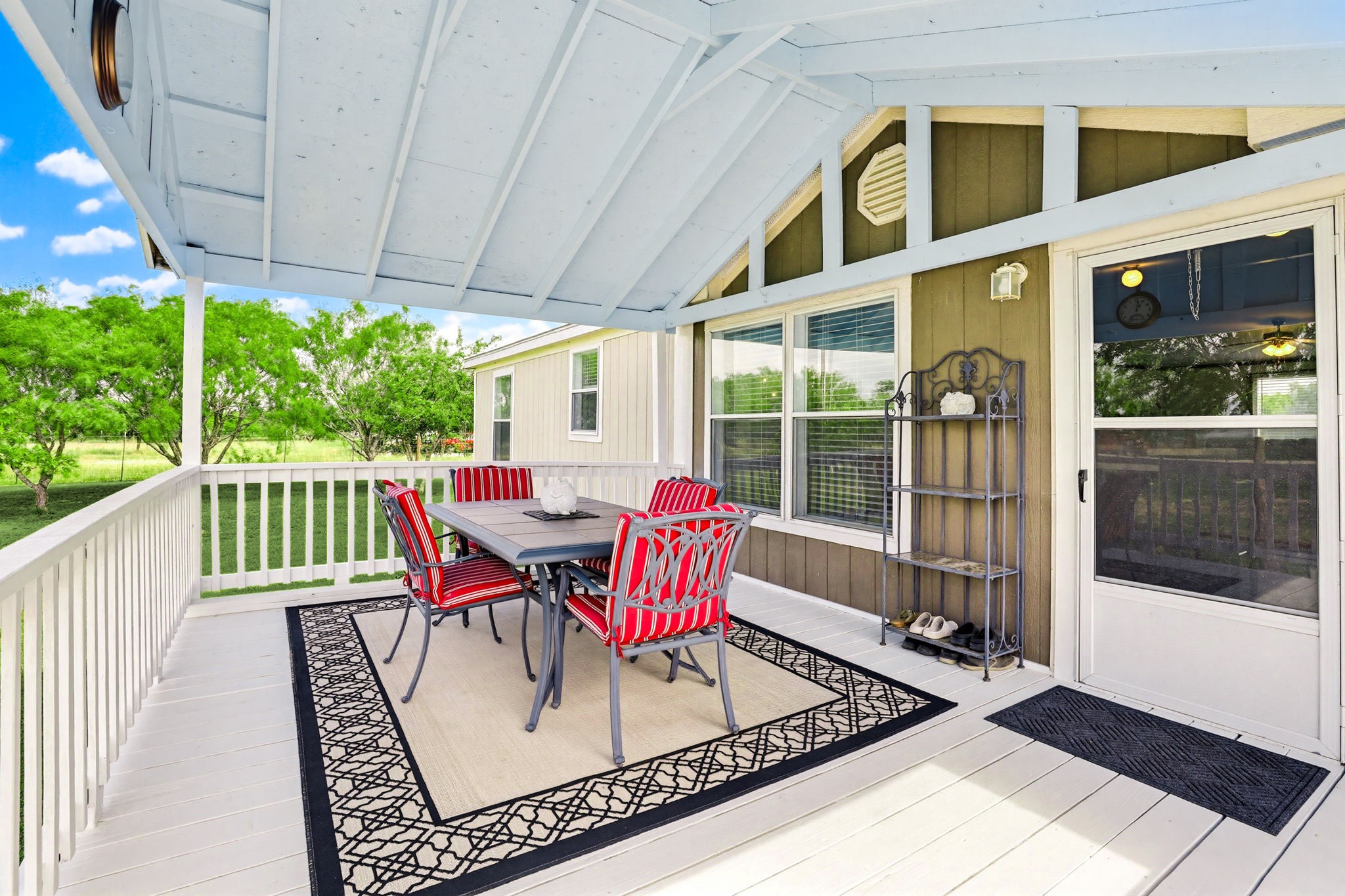 269 Callihan Road Lockhart, TX 78644 - Photo 5 of 34