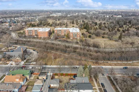 an aerial view of multiple house