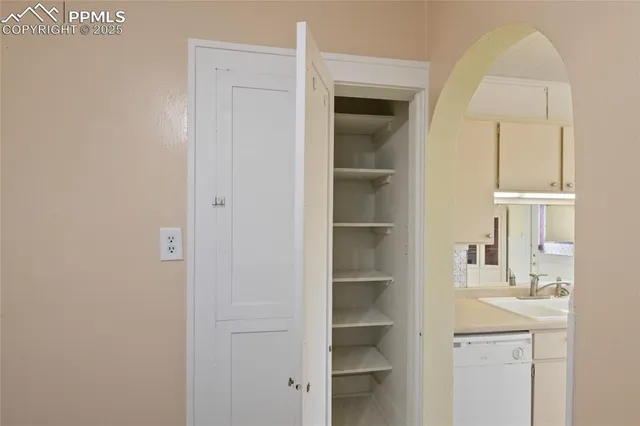 $330,000 | 238 West Grant Avenue, Pueblo, CO 81004