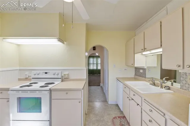 $330,000 | 238 West Grant Avenue, Pueblo, CO 81004