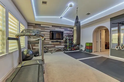 $1,075,000 | 26 Spring Basket Trail, The Woodlands, TX 77389