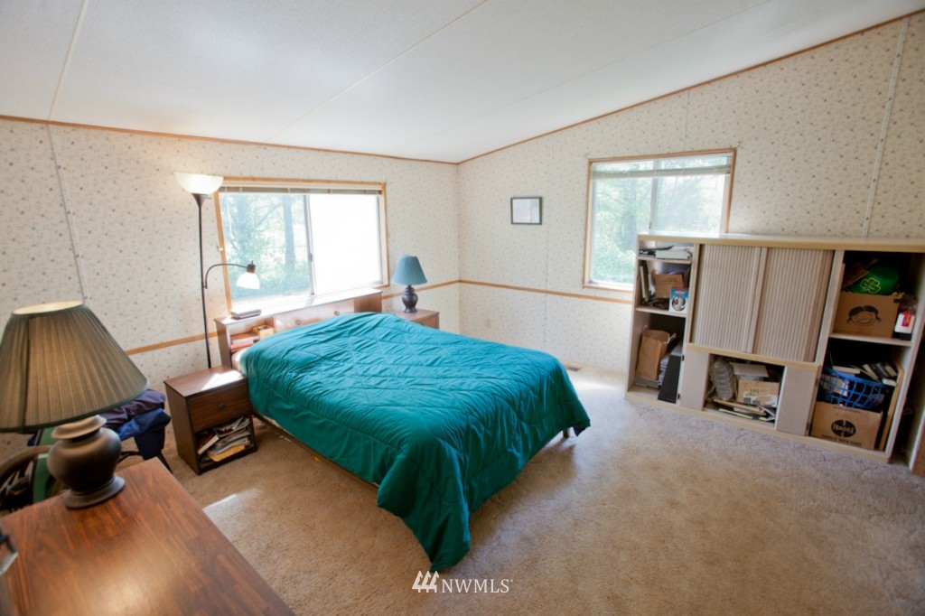 9245 Sunrise Road Custer, WA 98240 - Photo 15 of 21