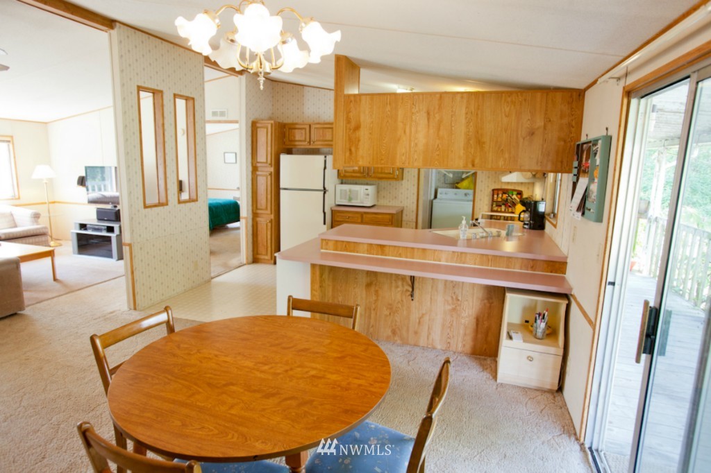 9245 Sunrise Road Custer, WA 98240 - Photo 10 of 21