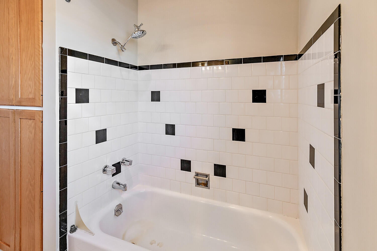 323 Maple Street Ashland, OR 97520 - Photo 22 of 28 22_MS_22_mls