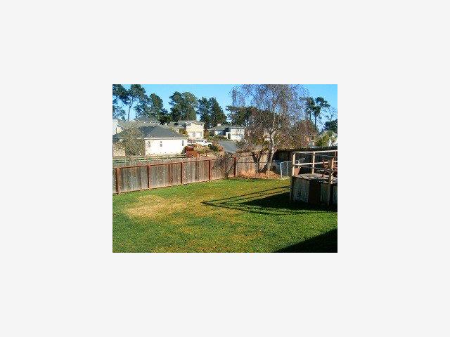 17 Hillcrest Road Watsonville, CA 95076 - Photo 3 of 9 Gallery Image 3
