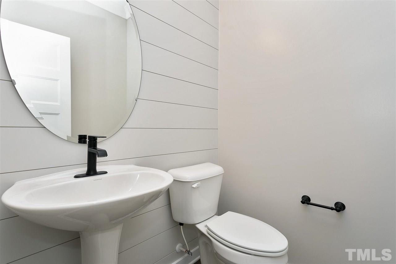 439 Como Drive Raleigh, NC 27610 - Photo 15 of 30