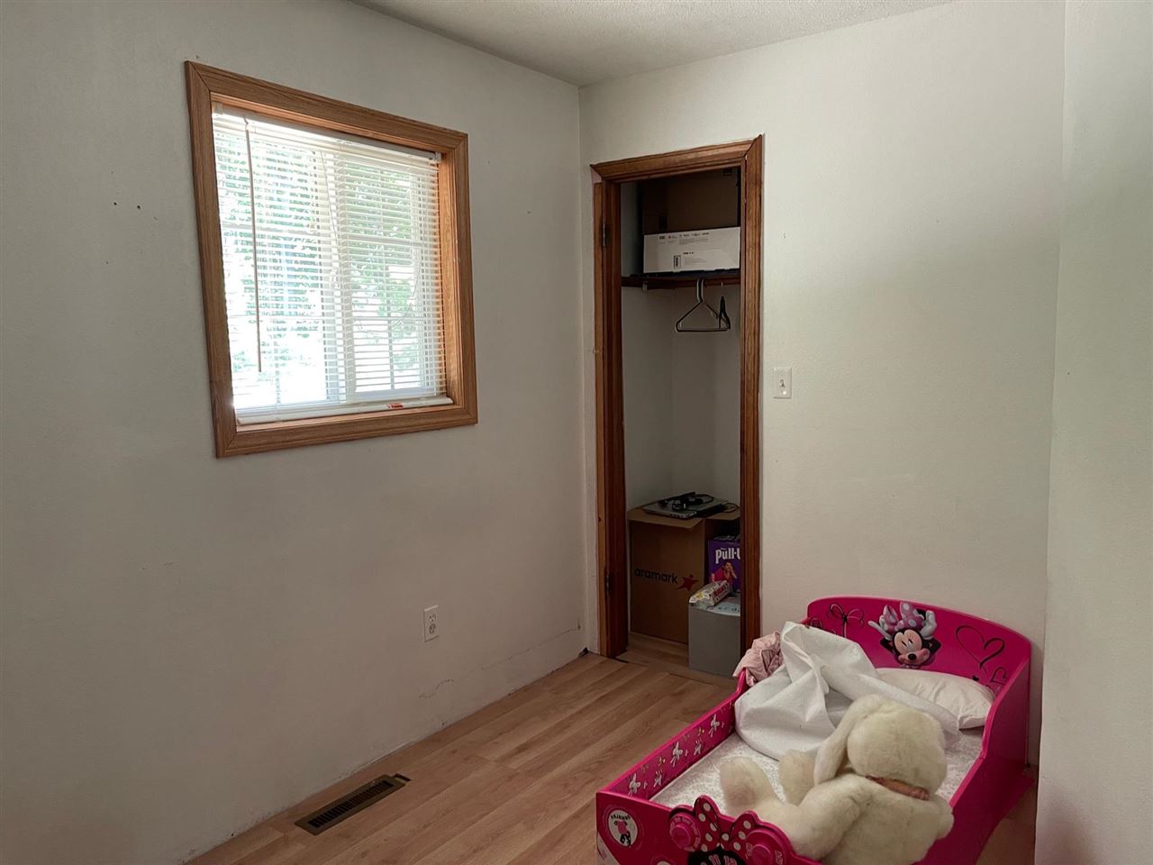 60 South Shepherd Road Mount Pleasant, MI 48858 - Photo 9 of 11 1888173-8.JPG