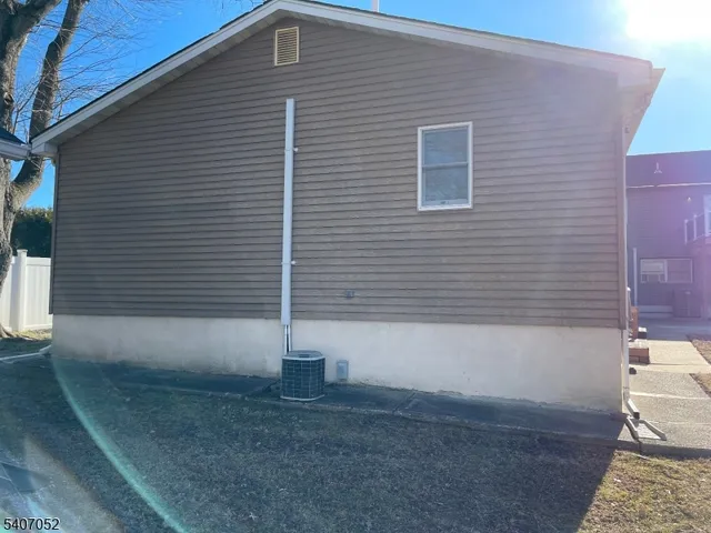 $2,200 | 820 Rhine Boulevard, Raritan, NJ 08869