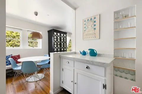 $4,299,000 | 2402 11th Street, Santa Monica, CA 90405
