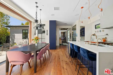 $4,299,000 | 2402 11th Street, Santa Monica, CA 90405