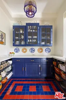 $4,299,000 | 2402 11th Street, Santa Monica, CA 90405