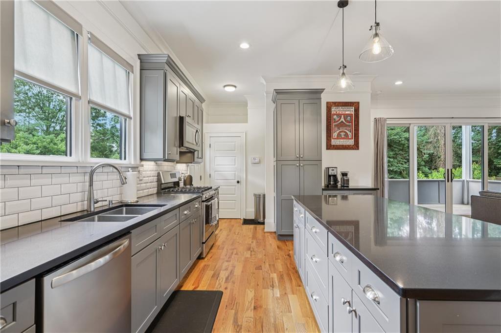 2875 Joyce Avenue Decatur, GA 30032 - Photo 15 of 55