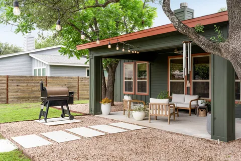 $749,000 | 8305 Williamson Creek Drive, Austin, TX 78736