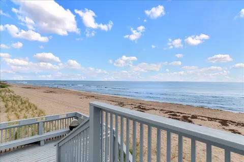 $675,000 | 4511 South Ocean Boulevard, Unit 805, Highland Beach, FL 33487
