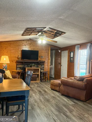 $190,000 | 7112 Blacks Bluff Road Southwest, Cave Spring, GA 30124