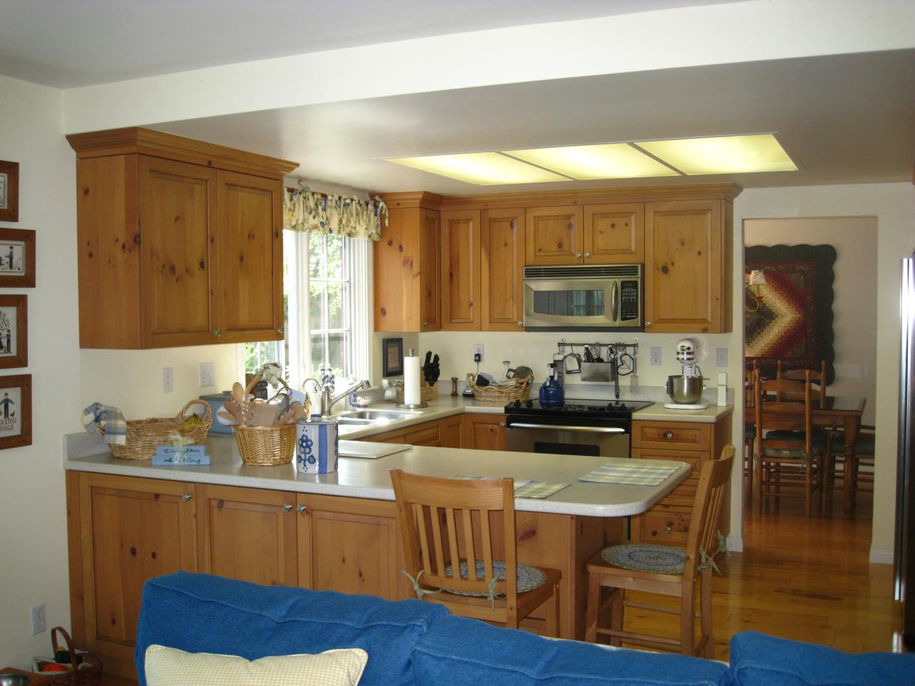 5750 Stow Canyon Road Santa Barbara, CA 93117 - Photo 31 of 34 Kitchen to Family Room