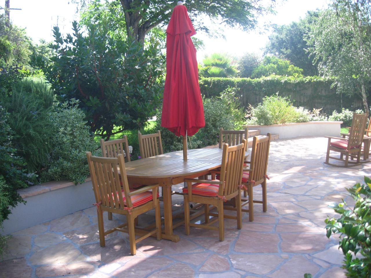 5750 Stow Canyon Road Santa Barbara, CA 93117 - Photo 34 of 34 Outside Table