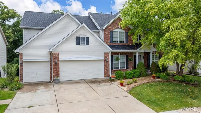 $500,000 | 24 Milton Brennan Manor Court, Wentzville, MO 63385