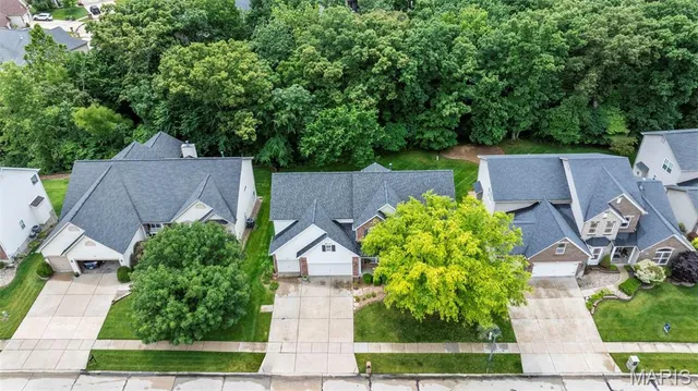 $500,000 | 24 Milton Brennan Manor Court, Wentzville, MO 63385