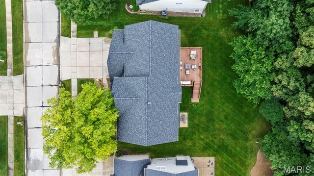 $500,000 | 24 Milton Brennan Manor Court, Wentzville, MO 63385