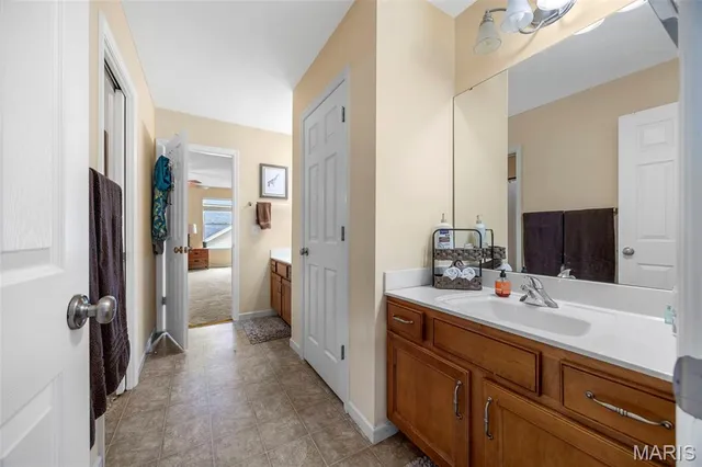 $500,000 | 24 Milton Brennan Manor Court, Wentzville, MO 63385