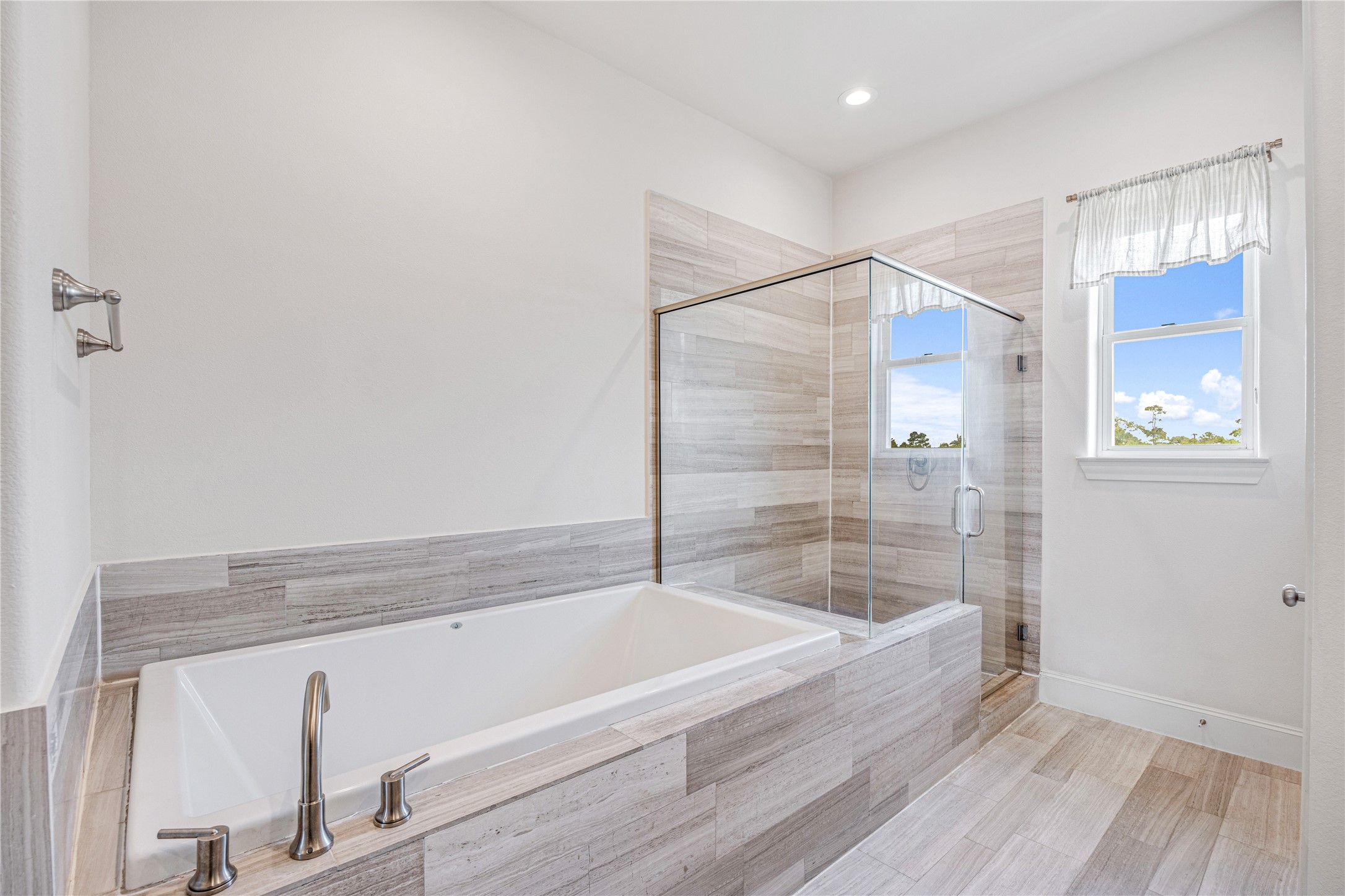 5628 Cohn Terrace Houston, TX 77007 - Photo 16 of 34