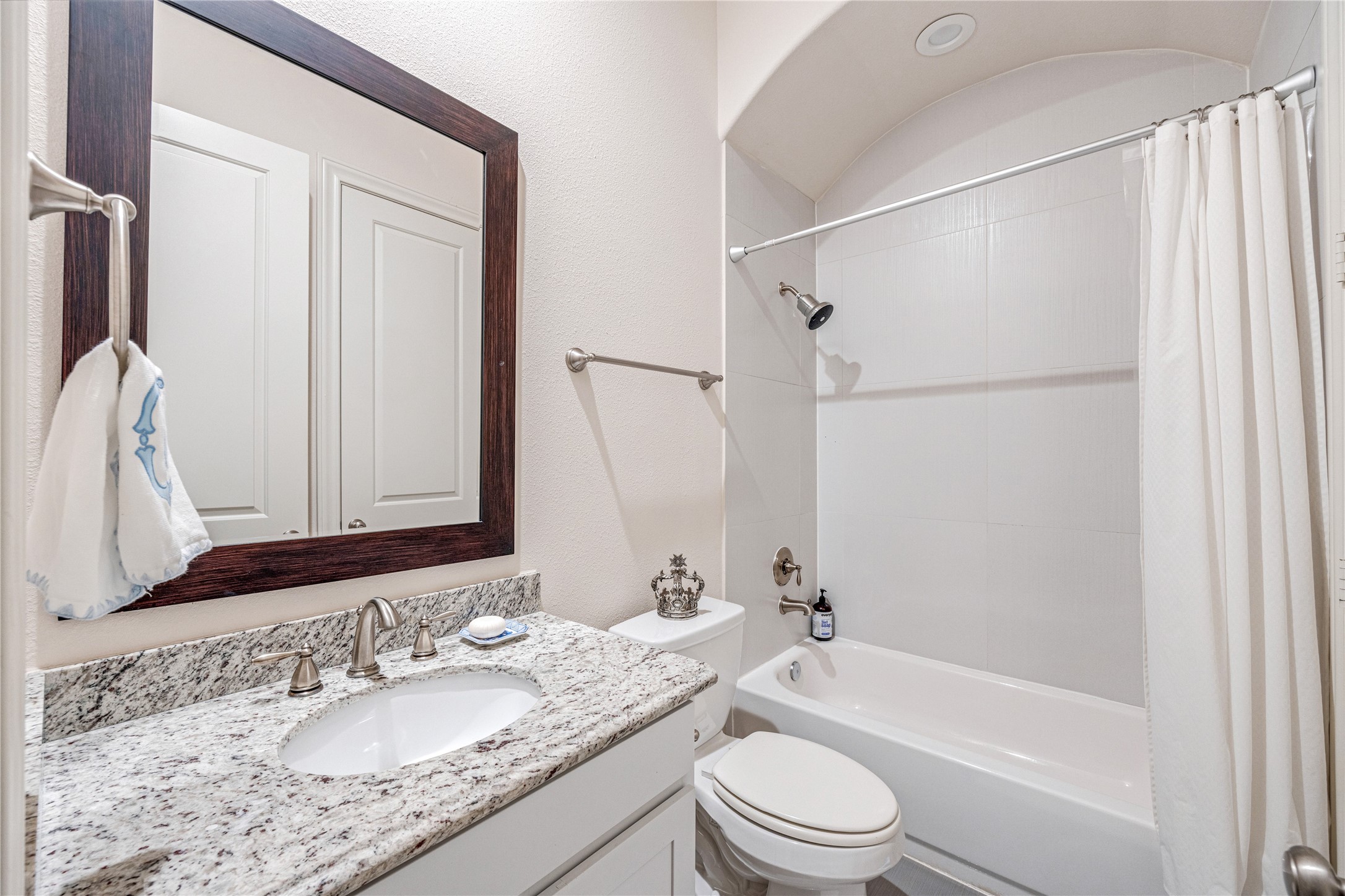 5628 Cohn Terrace Houston, TX 77007 - Photo 21 of 34