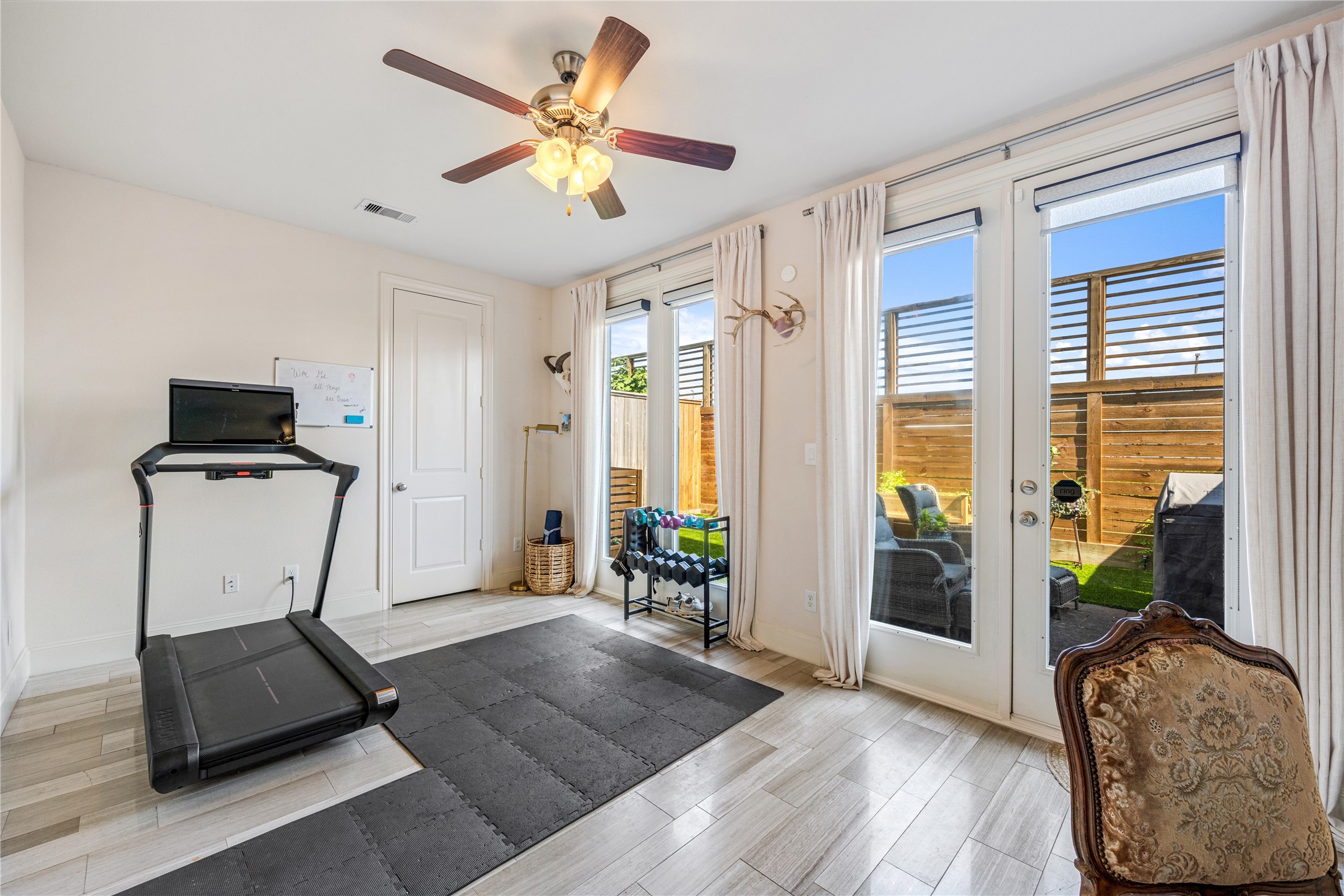 5628 Cohn Terrace Houston, TX 77007 - Photo 24 of 34