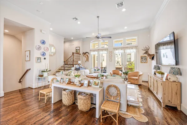 $545,000 | 5628 Cohn Terrace, Houston, TX 77007