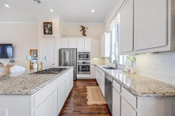 $545,000 | 5628 Cohn Terrace, Houston, TX 77007