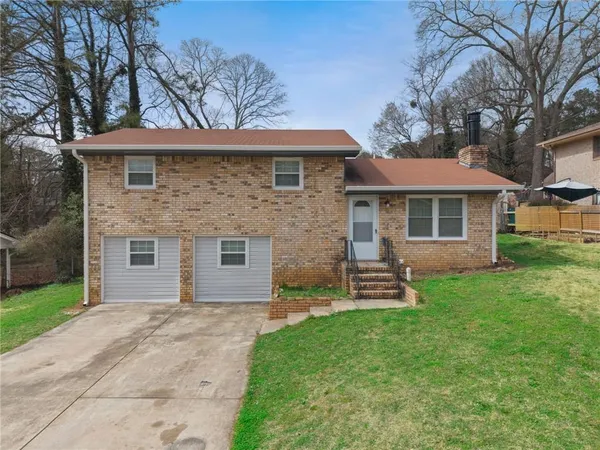 $253,000 | 2542 Burton Circle, Morrow, GA 30260