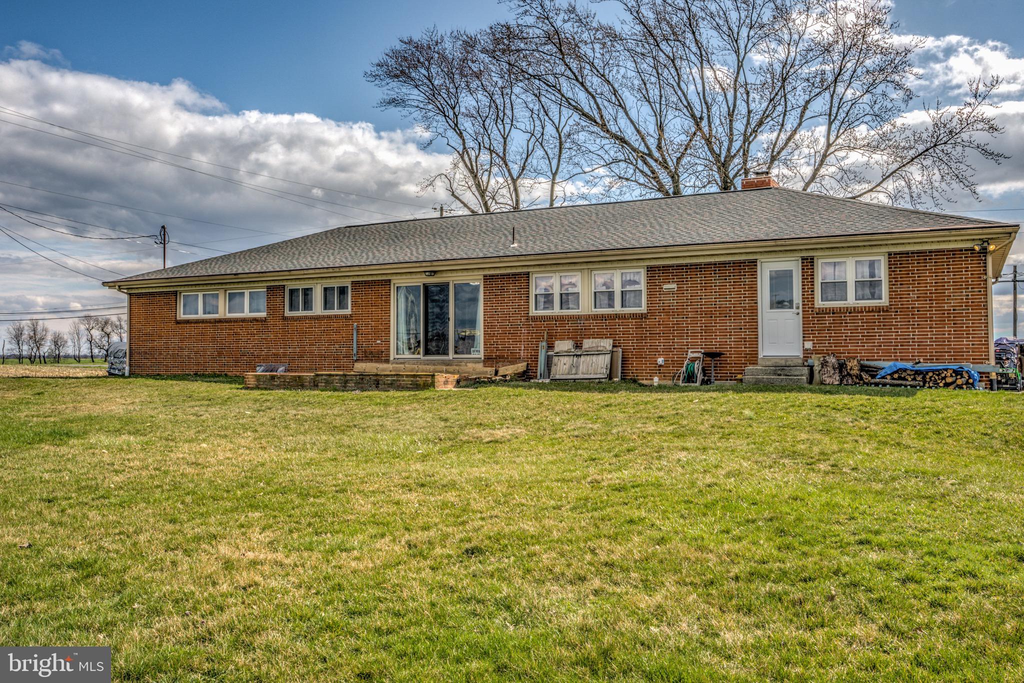 629 Doe Run Road Lititz, PA 17543 - Photo 9 of 40