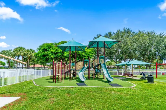 $775,000 | 6376 Shadow Tree Lane, Lake Worth, FL 33463