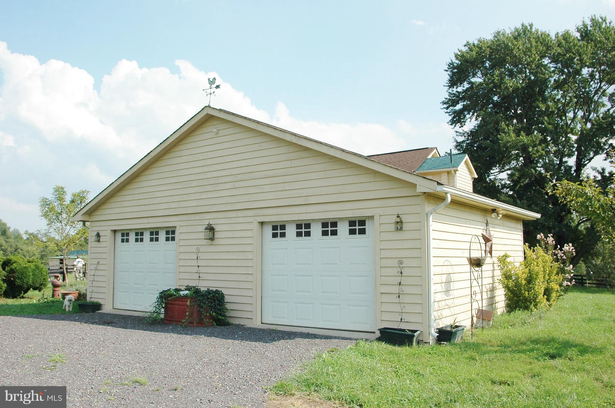 3389 Slate Mills Road Sperryville, VA 22740 - Photo 15 of 21 Garage