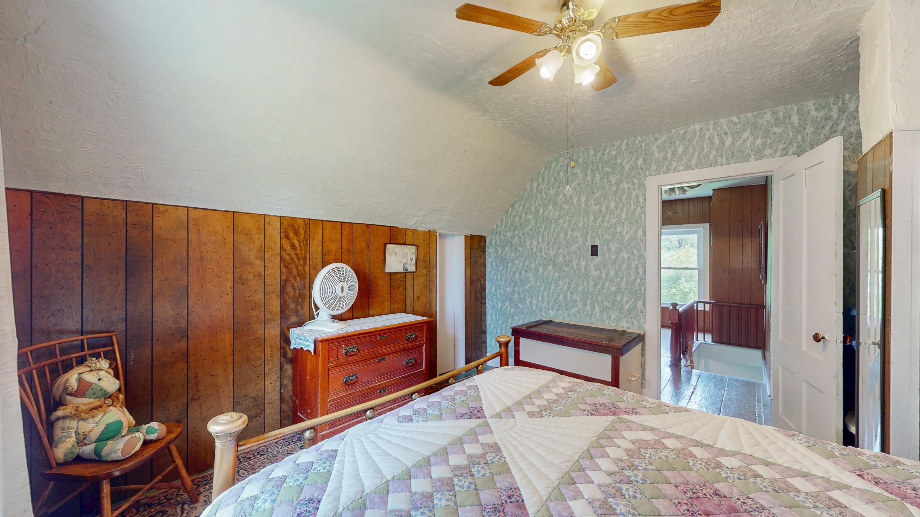 1703 Crown Point Road Bridport, VT 05734 - Photo 37 of 44