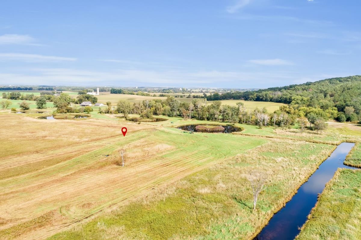 N1143 Pope Road, Unit 9 Waupaca, WI 54981 - Photo 6 of 17