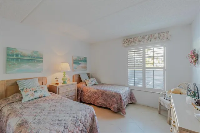 $159,500 | 12760 Indian Rocks Road, Unit 516, Largo, FL 33774