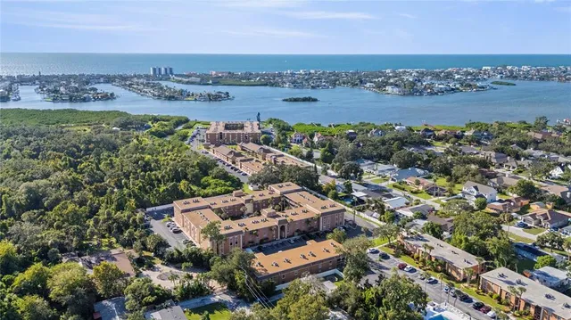 $159,500 | 12760 Indian Rocks Road, Unit 516, Largo, FL 33774