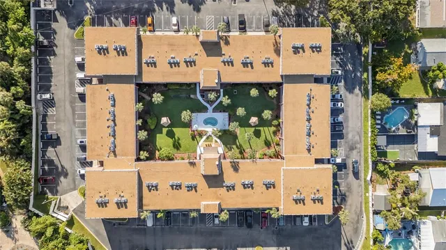 $159,500 | 12760 Indian Rocks Road, Unit 516, Largo, FL 33774