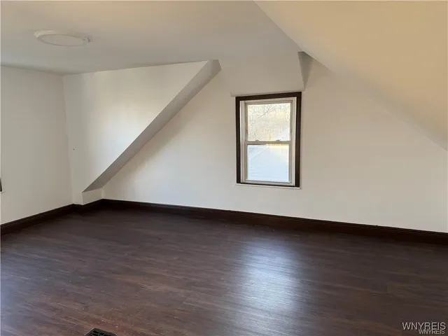 $1,900 | 104 Balbach Drive, Cheektowaga, NY 14225