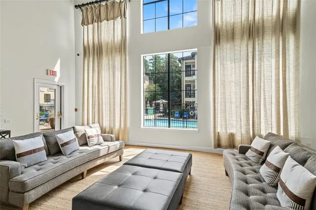 $285,000 | 3777 Peachtree Road Northeast, Unit 1007, Atlanta, GA 30319